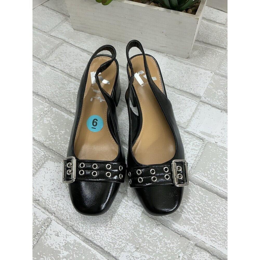 Report shoes size 6